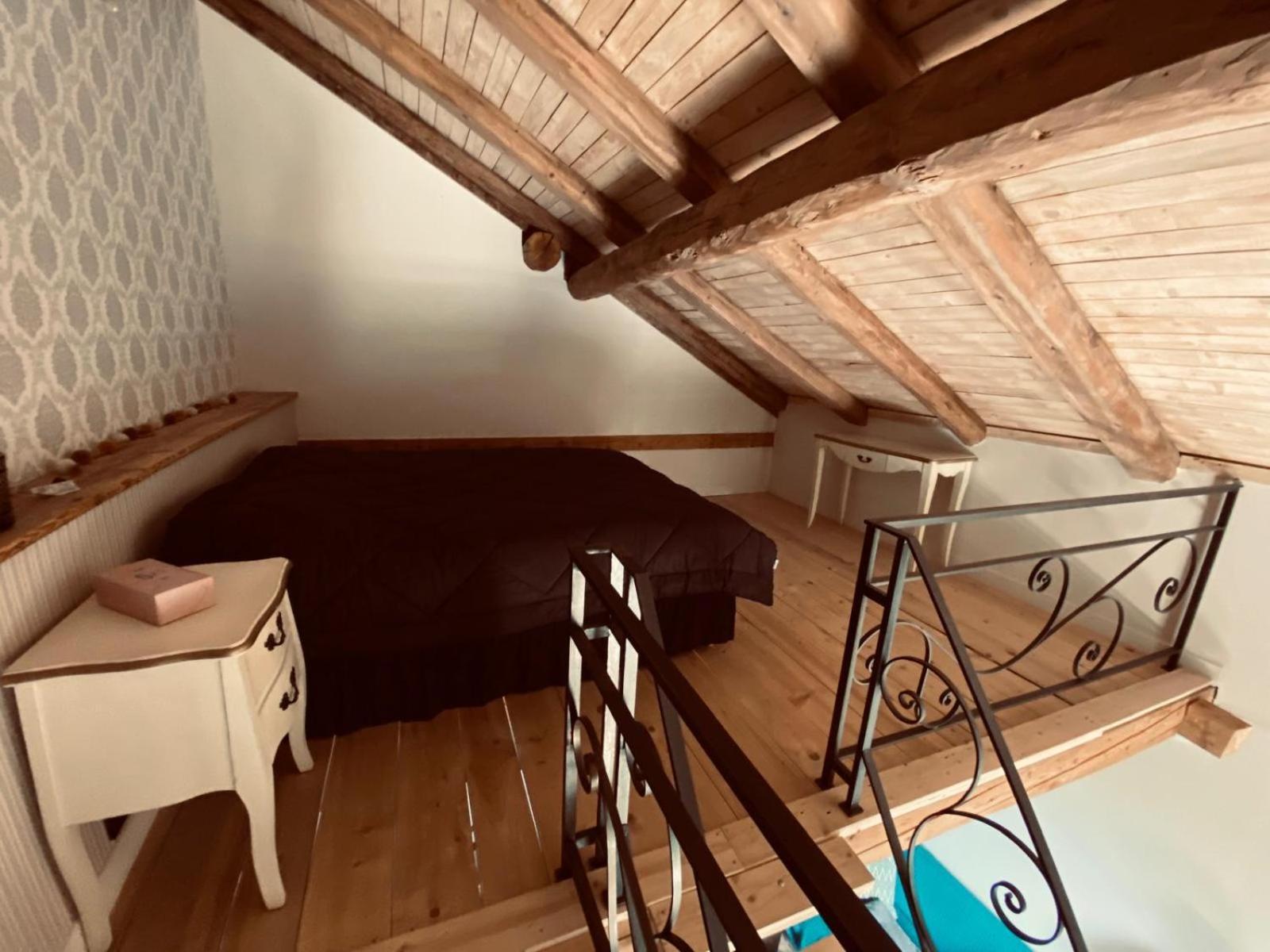 L'Instant Present Apartamento Echallon Exterior foto